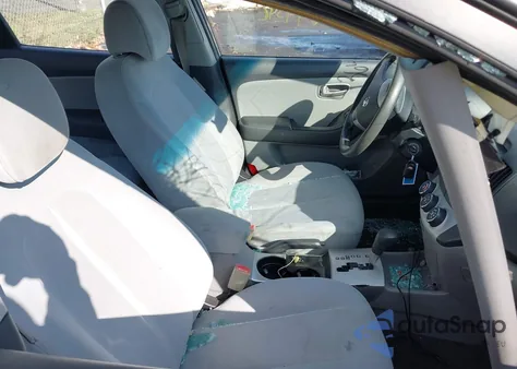 2008 Hyundai Elantra Gls/Se z USA, uszkodzony, nr VIN KMHDU46D98U420041